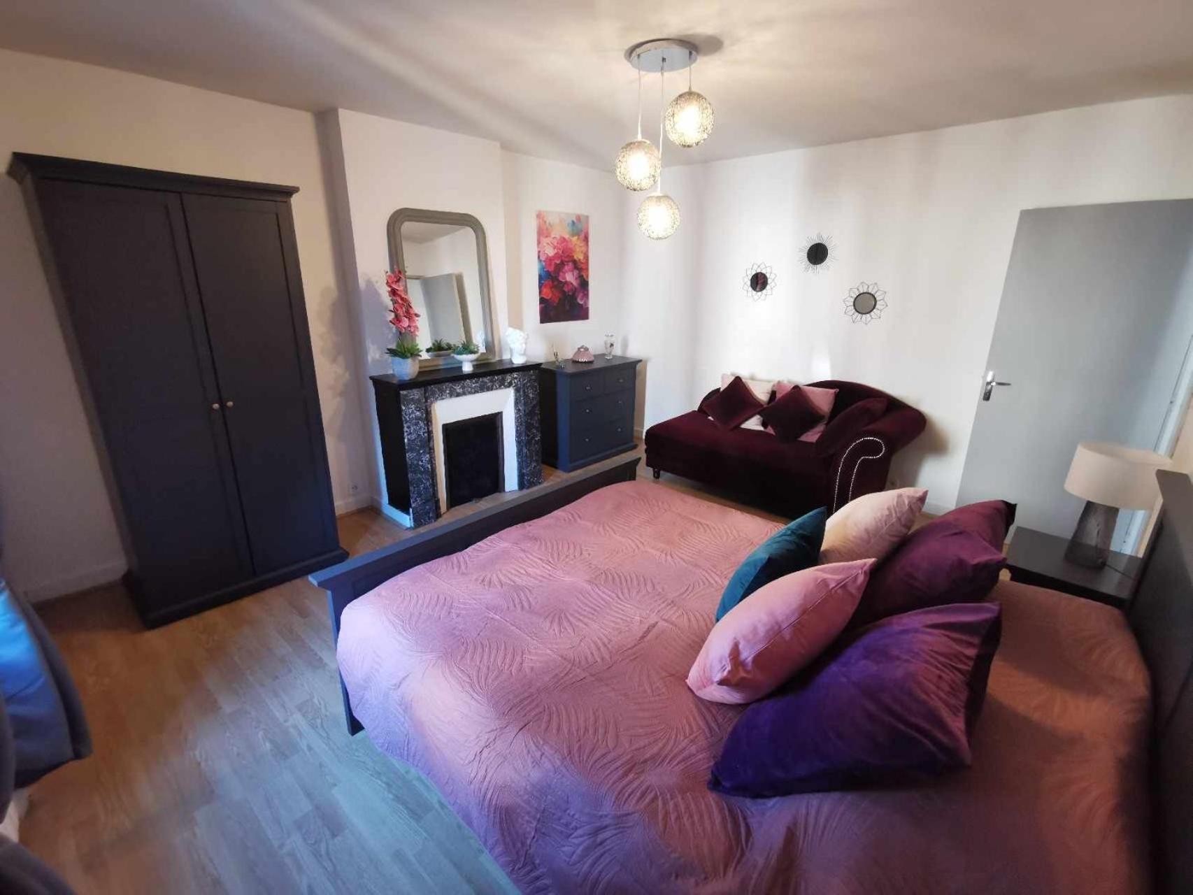 Bel Appartement De 1 A 7 Personnes Ambert Eksteriør bilde